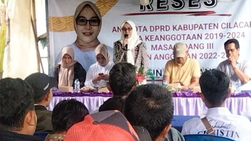 Christina Dewi Andriyani Wujudkan Tanah Makam dan Kemajuan di Dusun Panulisan