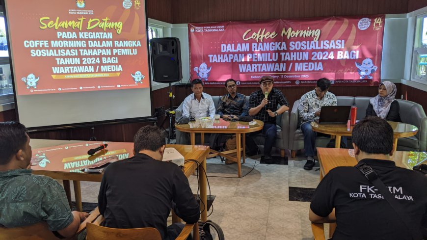 Tingkatkan Partisipasi Pemilih 2024, KPU Kota Tasik Coffee Morning Bersama Awak Media