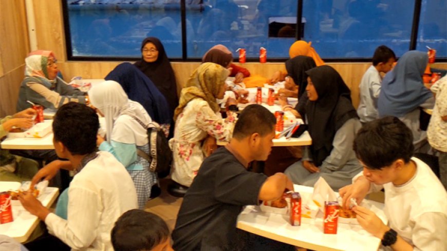 McDonald's Djuanda Tasikmalaya Mengaji dan Buka Puasa Bersama Penyandang Disabilitas Tuna Netra