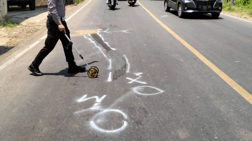 Seorang Penumpang Sepeda Motor Tewas Tertabrak Truk di Kota Tasikmalaya