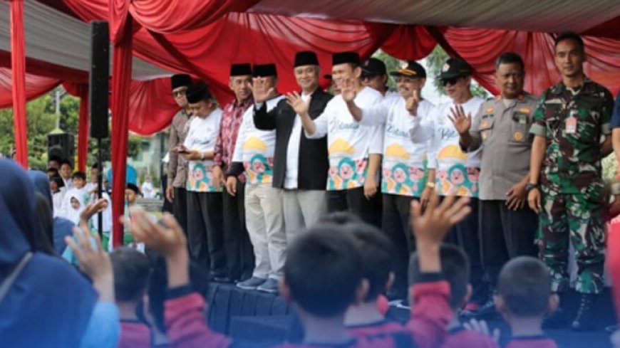 Porsadin 2024, Pj. Wali Kota Tasikmalaya Ajak Santri Tampilkan Prestasi di Pekan Olahraga dan Seni