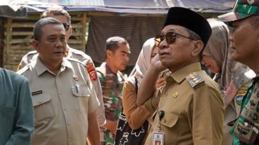 Pjs Bupati Tasikmalaya Tinjau Dampak Bencana Pergerakan Tanah di Dusun Munjul