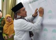 Perhatian untuk Lansia, Sekda Zen Resmi Buka Peringatan Hari Internasional Lansia di Tasikmalaya