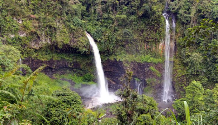 Curug Ciparay, Destinasi Wisata Menakjubkan di Tasikmalaya