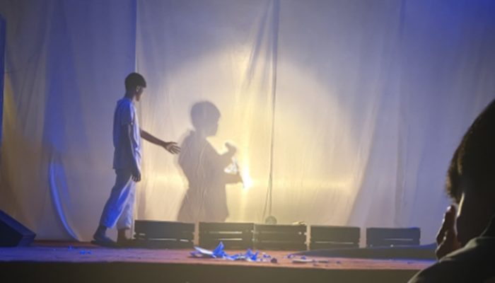 Guru Honorer yang Meneror, Pentas Seni Sebagai Panen Kasih Sayang