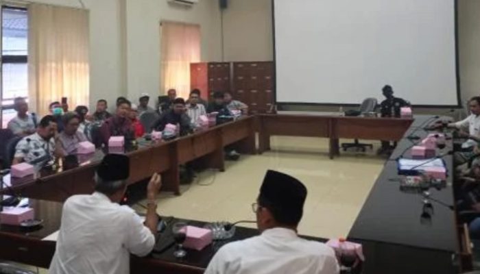 Pegawai RSUD dr. Soekardjo yang Tidak Diperpanjang Kontraknya Temui DPRD Kota Tasikmalaya