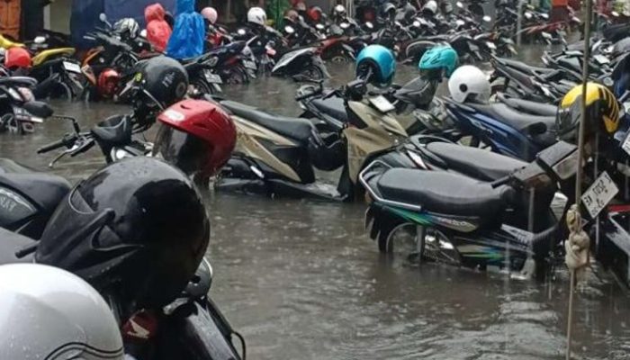 Banjir Kepung Kota Tasikmalaya, Warga Desak Pemerintah Perbaiki Drainase