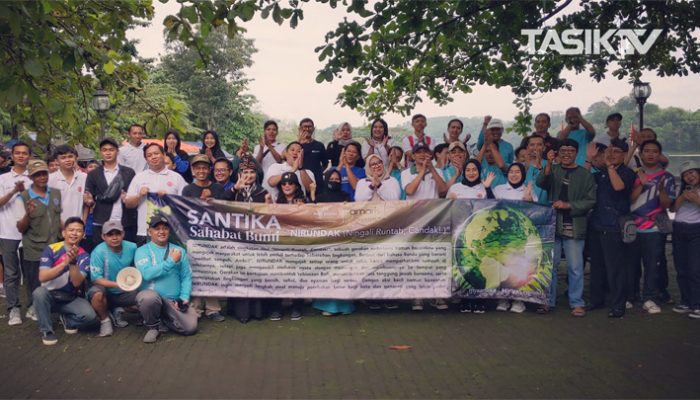 Kampanye Nirundak di Situ Gede, Santika Sahabat Bumi Aksi Nyata Wujudkan Tasik Resik
