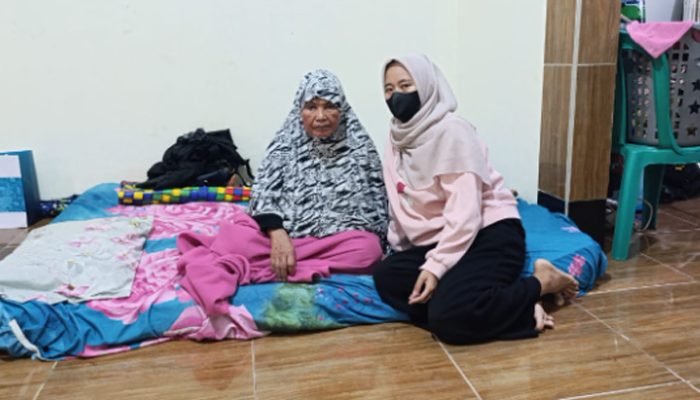Yayasan Peduli Untuk Sesama Dampingi Lansia Rajapolah Urus KIS