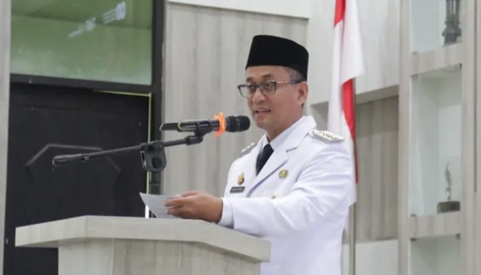 HUT ke-80 RI, Warga Tasikmalaya Dapat Kado Bebas Denda PBB dari Bupati