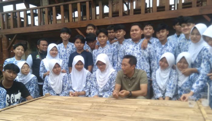 Dari Alam ke Wirausaha, Alumni SMAN 3 Tasikmalaya Ajak Siswa Belajar Siklus Kehidupan
