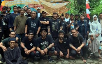 Rapat Kerja DKKT di Curug Cimedang, Nyarungsum Gagasan Seni Budaya dari Alam Tasikmalaya
