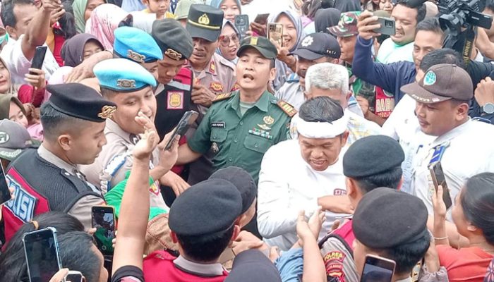 Tinjau Tanggul Jebol di Pamarican, Gubernur Jabar Pastikan Bantuan Cair Tanpa Potongan
