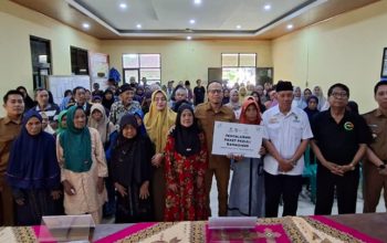 BAZNAS dan Mayasari Bakti Salurkan 175 Paket Ramadhan untuk Lansia di Tasikmalaya
