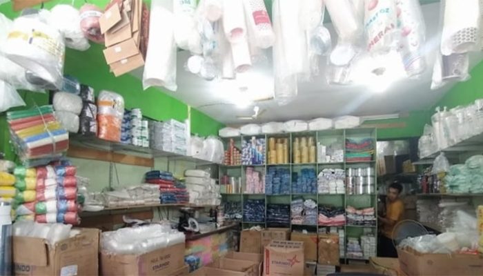 Dampak Konflik Timur Tengah, Pengusaha Plastik Tasikmalaya Tertekan Biaya Produksi