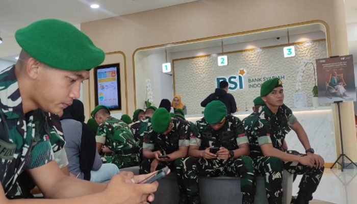 Kolaborasi BSI dan Yonif Macan Putih Dorong Perencanaan Haji bagi Prajurit Muda