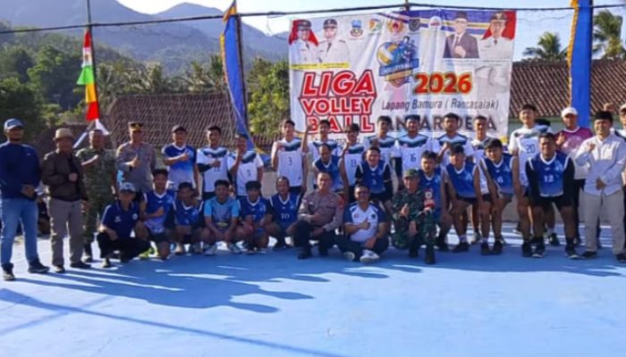 Sapu Bersih! Rancasalak Juara Putra dan Putri Liga Voli Desa Kadungora