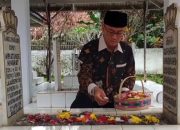 Wakil Bupati Tasik Ziarah Ke Leluhur Makam Tanjungmalaya Manonjaya