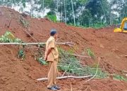 Atap Sekolah di Tasikmalaya Ambrol, Disdikbud Kab.Tasik Beri Bantuan Tahun Depan