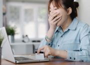 Sudah Tahu Belum? Inilah Tips Hilangkan Rasa Kantuk di Tempat Kerja Saat Puasa