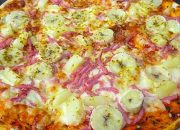 Resep Banana Pizza: Hidangan Lebaran Unik dengan Kombinasi Pisang Manis dan Keju Gurih