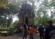 Candi Cangkuang Garut Diserbu Pengunjung Saat Libur Lebaran