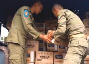 Ribuan Botol Miras Siap Edar Ditemukan di Sebuah Gudang Makanan