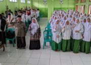 Reses III, Neng Madinah Sampaikan Progam Nasional dan Jaring Aspirasi Santri