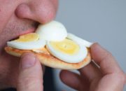 Efek Samping Makan Telur Setiap Hari, Apa yang Perlu Anda Ketahui