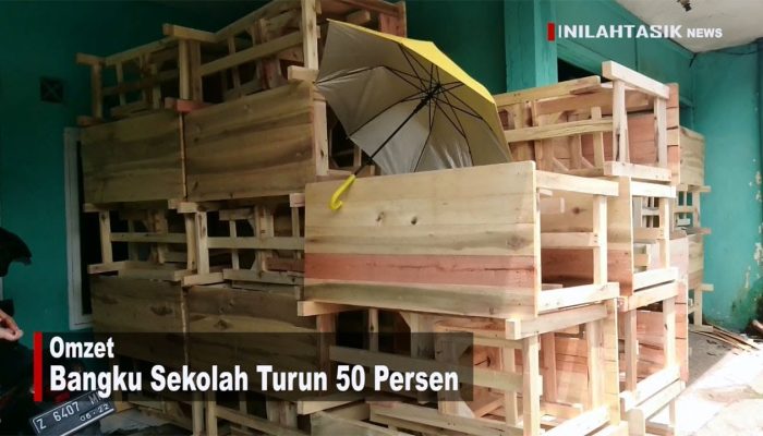 Lusuhnya Omzet Meja Sekolah di Tengah Pandemi Covid-19